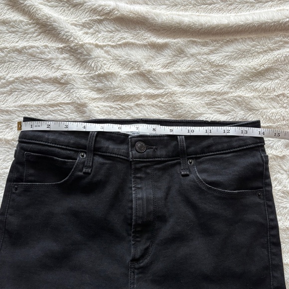 Abercrombie & Fitch Super Skinny Ankle High Rise Black  Jeans w/ Raw Hem - Picture 8 of 10